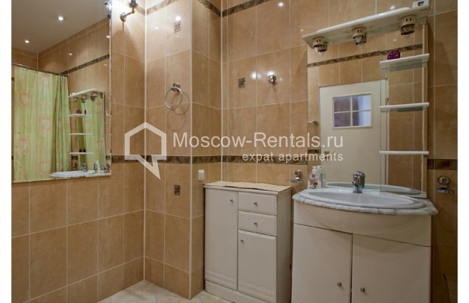 Photo #15 4-room (3 BR) apartment for <a href="http://moscow-rentals.ru/en/articles/long-term-rent" target="_blank">a long-term</a> rent
 in Russia, Moscow, 1st Tverskaya-Yamskaya str, 36 bld 1