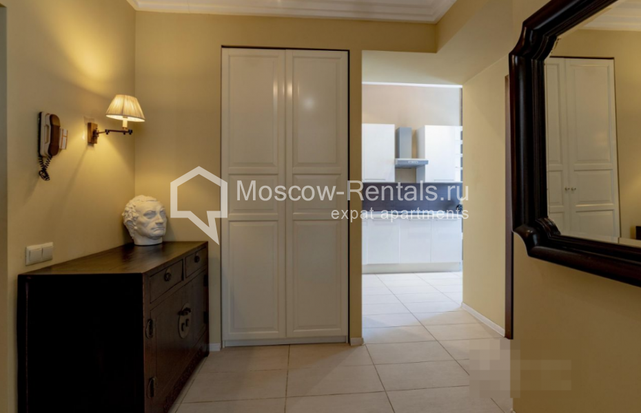 Photo #24 3-room (2 BR) apartment for <a href="http://moscow-rentals.ru/en/articles/long-term-rent" target="_blank">a long-term</a> rent
 in Russia, Moscow, Serafimovicha str, 2