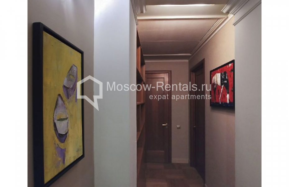Photo #11 3-room (2 BR) apartment for <a href="http://moscow-rentals.ru/en/articles/long-term-rent" target="_blank">a long-term</a> rent
 in Russia, Moscow, New Arbat str, 25