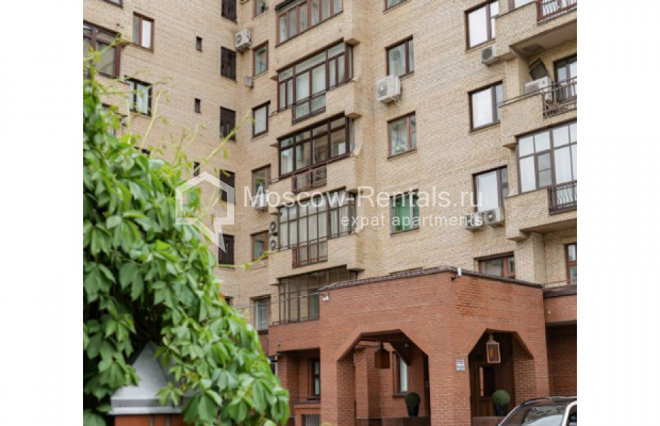 Photo #30 3-room (2 BR) apartment for <a href="http://moscow-rentals.ru/en/articles/long-term-rent" target="_blank">a long-term</a> rent
 in Russia, Moscow, Sivtsev Vrazhek lane, 20