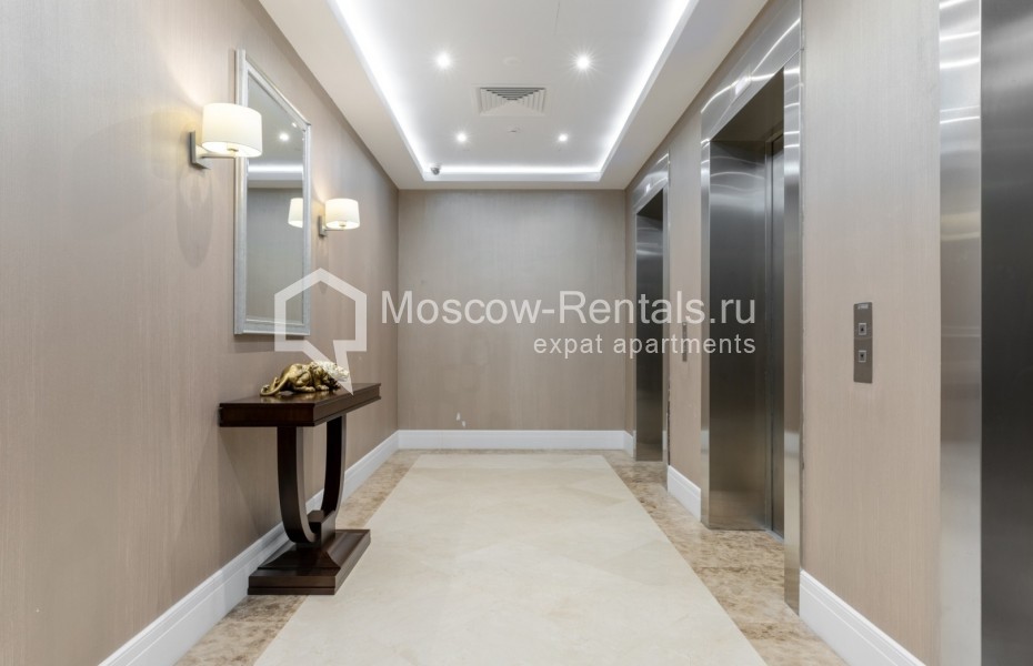 Photo #22 3-room (2 BR) apartment for <a href="http://moscow-rentals.ru/en/articles/long-term-rent" target="_blank">a long-term</a> rent
 in Russia, Moscow, Ordzhonikidze str, 1