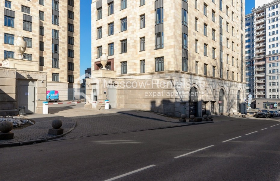Photo #28 3-room (2 BR) apartment for <a href="http://moscow-rentals.ru/en/articles/long-term-rent" target="_blank">a long-term</a> rent
 in Russia, Moscow, Ordzhonikidze str, 1