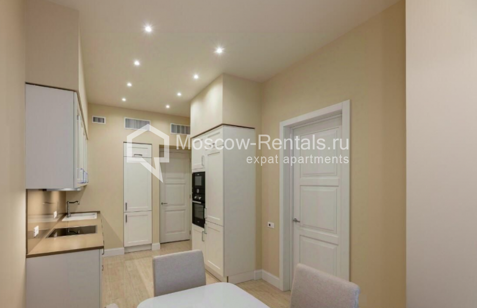 Photo #6 3-room (2 BR) apartment for <a href="http://moscow-rentals.ru/en/articles/long-term-rent" target="_blank">a long-term</a> rent
 in Russia, Moscow, Ordzhonikidze str, 1