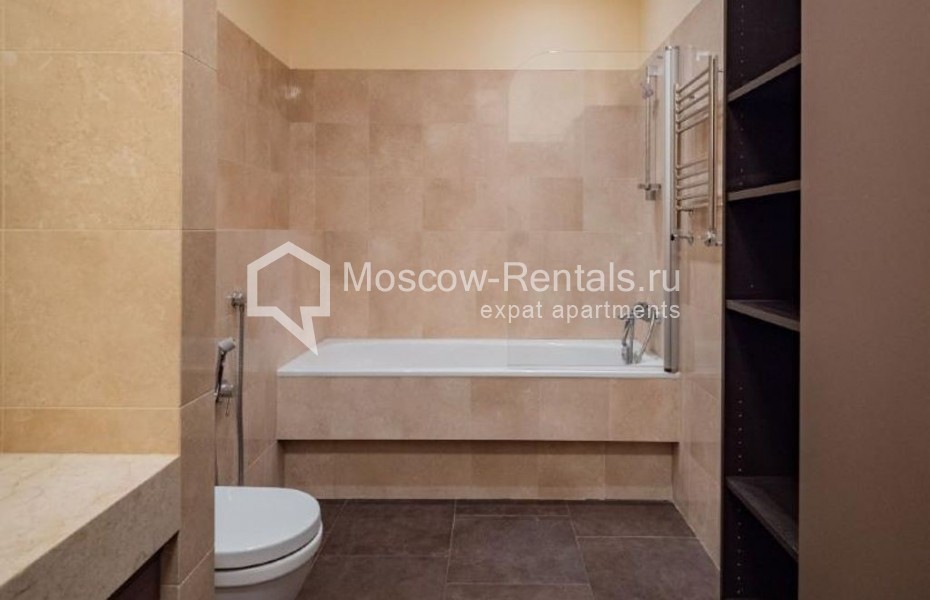 Photo #15 3-room (2 BR) apartment for <a href="http://moscow-rentals.ru/en/articles/long-term-rent" target="_blank">a long-term</a> rent
 in Russia, Moscow, 1st Spasonalivkovsky lane, 20
