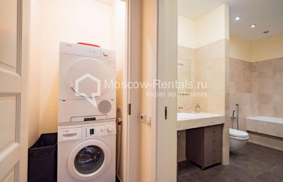 Photo #17 3-room (2 BR) apartment for <a href="http://moscow-rentals.ru/en/articles/long-term-rent" target="_blank">a long-term</a> rent
 in Russia, Moscow, 1st Spasonalivkovsky lane, 20