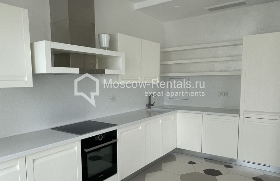 Photo #4 3-room (2 BR) apartment for <a href="http://moscow-rentals.ru/en/articles/long-term-rent" target="_blank">a long-term</a> rent
 in Russia, Moscow, Mytnaya str, 7c2
