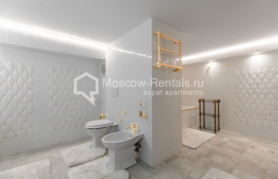 Photo #15 3-room (2 BR) apartment for <a href="http://moscow-rentals.ru/en/articles/long-term-rent" target="_blank">a long-term</a> rent
 in Russia, Moscow, Bolshaya Sadovaya str, 5k1