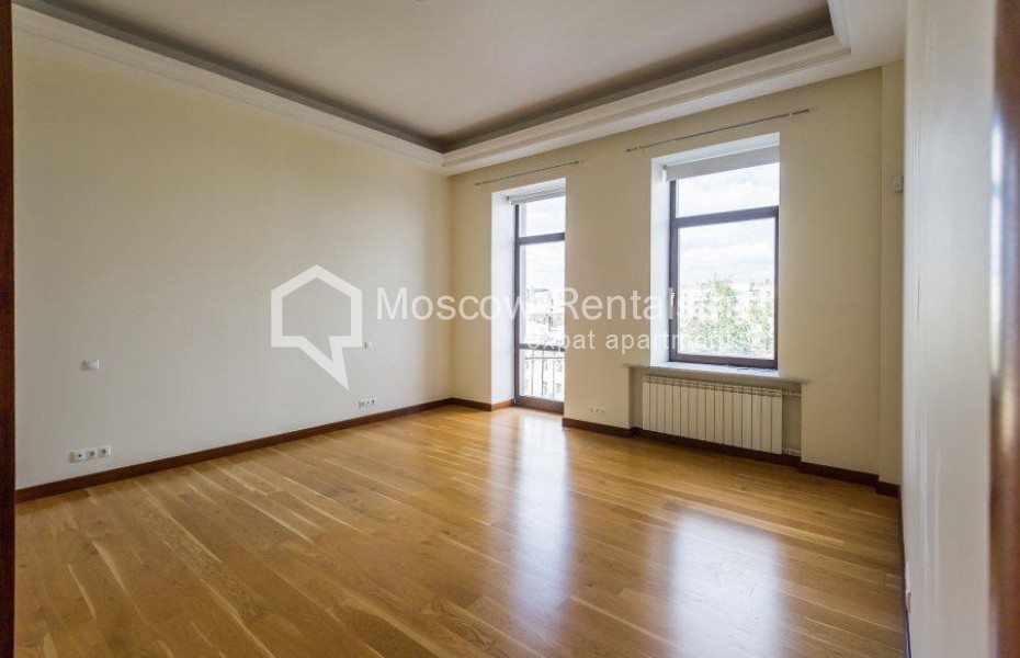 Photo #5 5-room (4 BR) apartment for <a href="http://moscow-rentals.ru/en/articles/long-term-rent" target="_blank">a long-term</a> rent
 in Russia, Moscow, Krivokolenny lane, 14C1