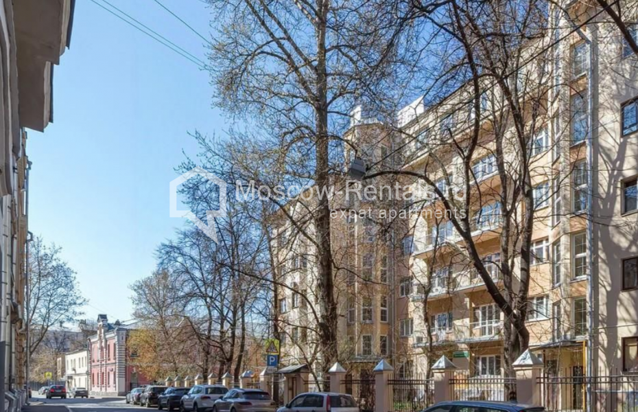 Photo #23 4-room (3 BR) apartment for <a href="http://moscow-rentals.ru/en/articles/long-term-rent" target="_blank">a long-term</a> rent
 in Russia, Moscow, Furmanny lane, 15