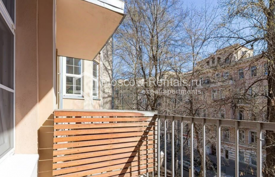 Photo #20 4-room (3 BR) apartment for <a href="http://moscow-rentals.ru/en/articles/long-term-rent" target="_blank">a long-term</a> rent
 in Russia, Moscow, Furmanny lane, 15