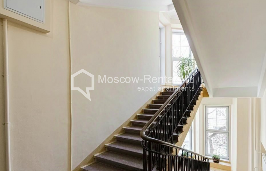 Photo #22 4-room (3 BR) apartment for <a href="http://moscow-rentals.ru/en/articles/long-term-rent" target="_blank">a long-term</a> rent
 in Russia, Moscow, Furmanny lane, 15