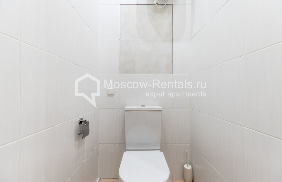 Photo #18 4-room (3 BR) apartment for <a href="http://moscow-rentals.ru/en/articles/long-term-rent" target="_blank">a long-term</a> rent
 in Russia, Moscow, Sretenka str, 9