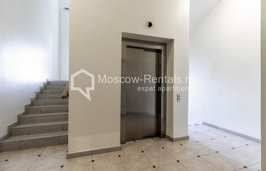 Photo #20 4-room (3 BR) apartment for <a href="http://moscow-rentals.ru/en/articles/long-term-rent" target="_blank">a long-term</a> rent
 in Russia, Moscow, Sretenka str, 9