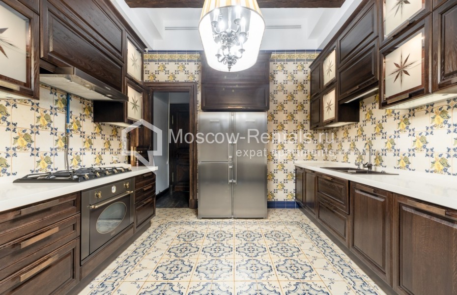 Photo #5 5-room (4 BR) apartment for <a href="http://moscow-rentals.ru/en/articles/long-term-rent" target="_blank">a long-term</a> rent
 in Russia, Moscow, Myasnitskaya str, 24