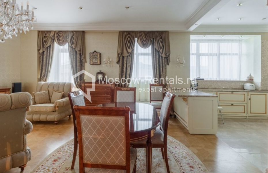 Photo #3 4-room (3 BR) apartment for <a href="http://moscow-rentals.ru/en/articles/long-term-rent" target="_blank">a long-term</a> rent
 in Russia, Moscow, Milyutinsky lane, 3