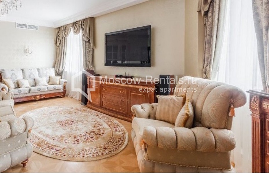 Photo #5 4-room (3 BR) apartment for <a href="http://moscow-rentals.ru/en/articles/long-term-rent" target="_blank">a long-term</a> rent
 in Russia, Moscow, Milyutinsky lane, 3