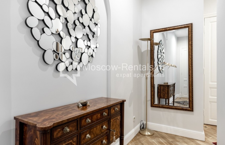 Photo #15 4-room (3 BR) apartment for <a href="http://moscow-rentals.ru/en/articles/long-term-rent" target="_blank">a long-term</a> rent
 in Russia, Moscow, Chaplygina str, 1AС1
