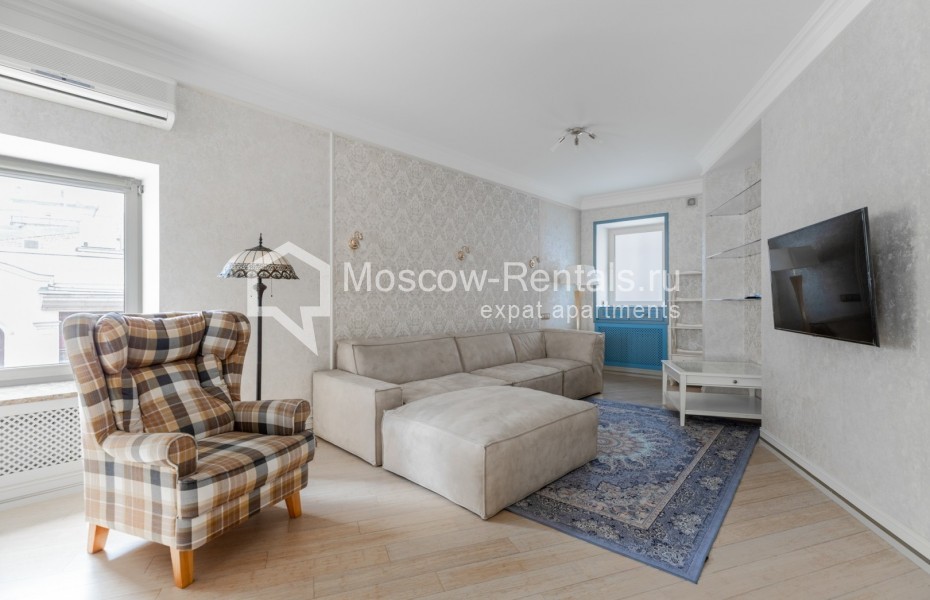 Photo #5 4-room (3 BR) apartment for <a href="http://moscow-rentals.ru/en/articles/long-term-rent" target="_blank">a long-term</a> rent
 in Russia, Moscow, B. Palashevsky lane, 1/14c5