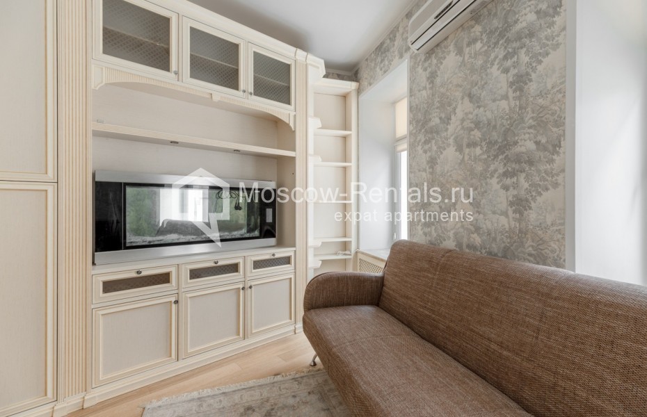 Photo #11 4-room (3 BR) apartment for <a href="http://moscow-rentals.ru/en/articles/long-term-rent" target="_blank">a long-term</a> rent
 in Russia, Moscow, B. Palashevsky lane, 1/14c5