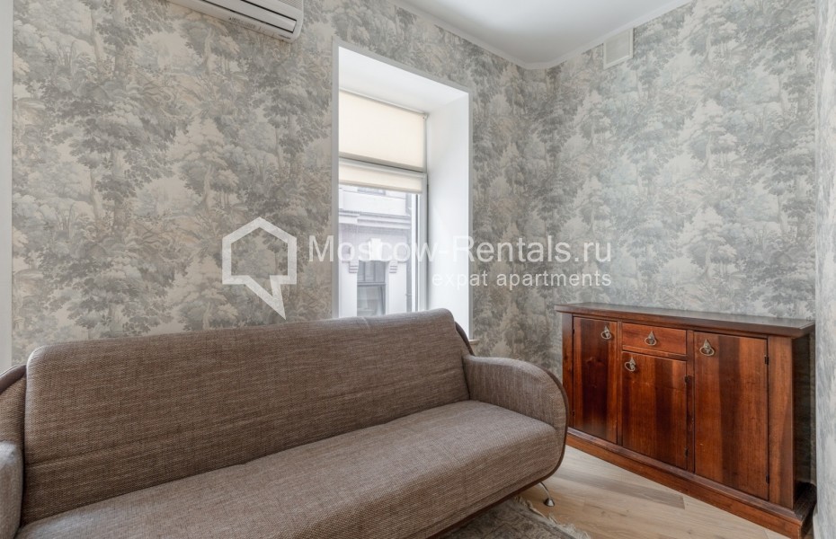 Photo #12 4-room (3 BR) apartment for <a href="http://moscow-rentals.ru/en/articles/long-term-rent" target="_blank">a long-term</a> rent
 in Russia, Moscow, B. Palashevsky lane, 1/14c5