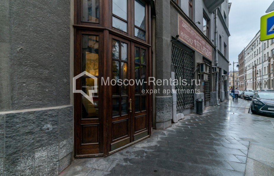 Photo #31 4-room (3 BR) apartment for <a href="http://moscow-rentals.ru/en/articles/long-term-rent" target="_blank">a long-term</a> rent
 in Russia, Moscow, Krivokolennyi lane, 14С1