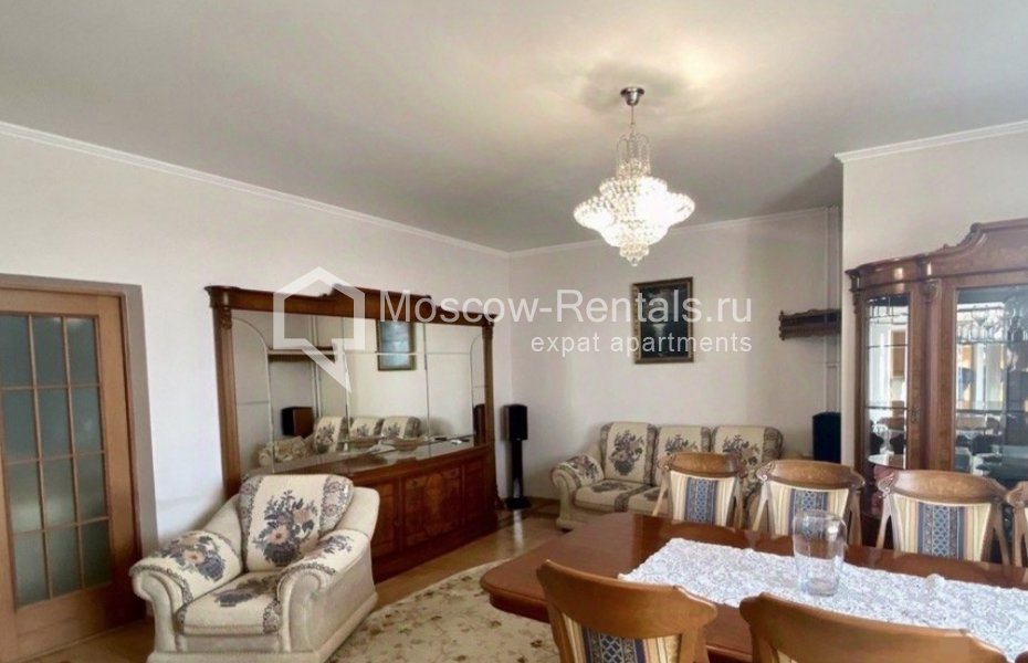 Photo #5 3-room (2 BR) apartment for <a href="http://moscow-rentals.ru/en/articles/long-term-rent" target="_blank">a long-term</a> rent
 in Russia, Moscow, Valovaya str, 20