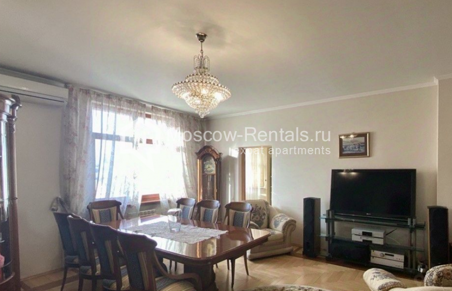 Photo #6 3-room (2 BR) apartment for <a href="http://moscow-rentals.ru/en/articles/long-term-rent" target="_blank">a long-term</a> rent
 in Russia, Moscow, Valovaya str, 20