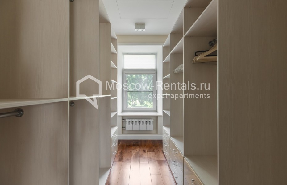 Photo #12 5-room (4 BR) apartment for <a href="http://moscow-rentals.ru/en/articles/long-term-rent" target="_blank">a long-term</a> rent
 in Russia, Moscow, Furmanny lane, 10