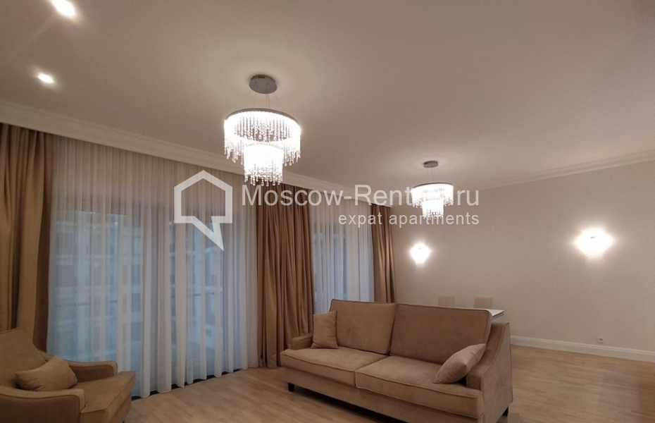Photo #3 3-room (2 BR) apartment for <a href="http://moscow-rentals.ru/en/articles/long-term-rent" target="_blank">a long-term</a> rent
 in Russia, Moscow, Kotelnicheskaya str, 31