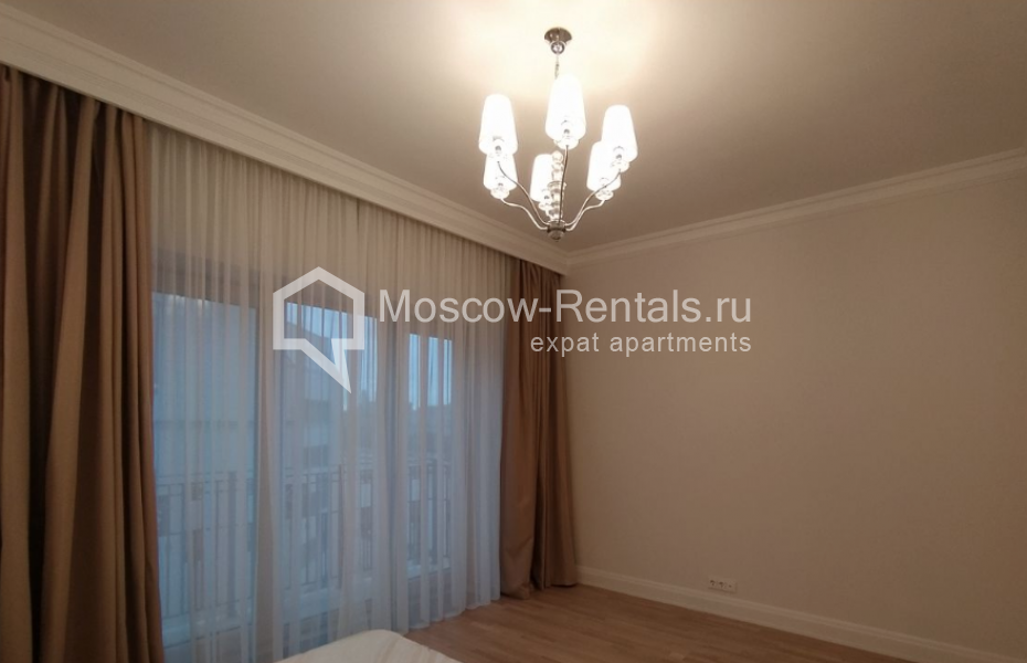 Photo #18 3-room (2 BR) apartment for <a href="http://moscow-rentals.ru/en/articles/long-term-rent" target="_blank">a long-term</a> rent
 in Russia, Moscow, Kotelnicheskaya str, 31
