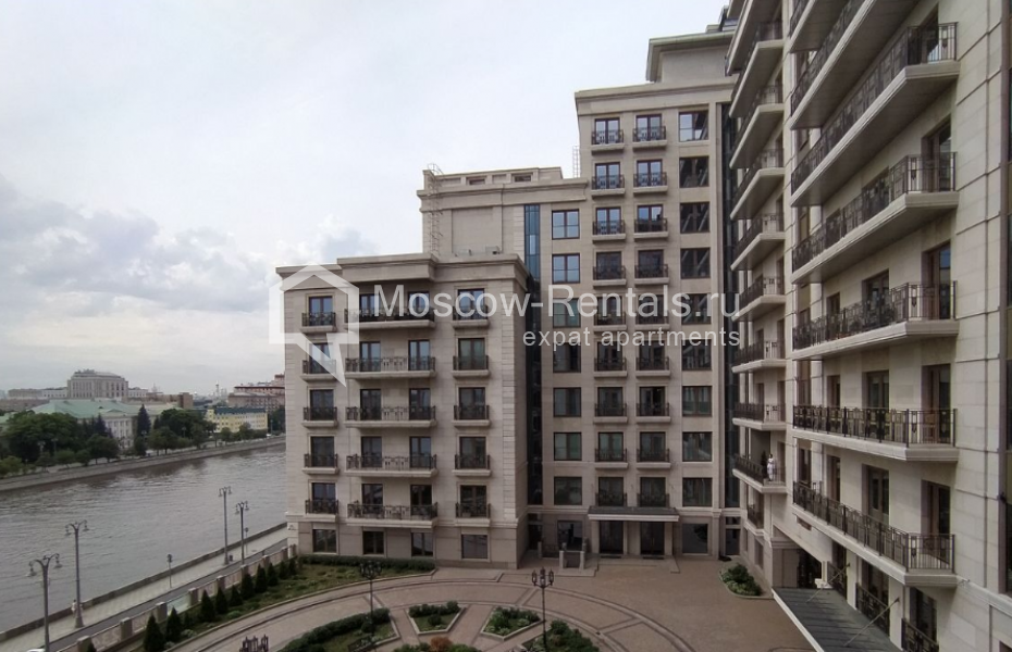 Photo #22 3-room (2 BR) apartment for <a href="http://moscow-rentals.ru/en/articles/long-term-rent" target="_blank">a long-term</a> rent
 in Russia, Moscow, Kotelnicheskaya str, 31