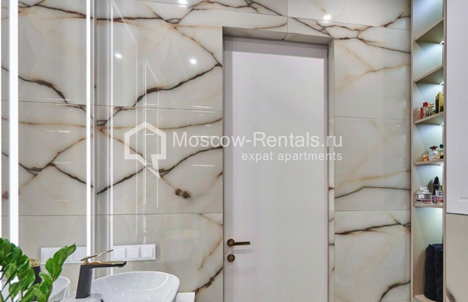 Photo #17 4-room (3 BR) apartment for <a href="http://moscow-rentals.ru/en/articles/long-term-rent" target="_blank">a long-term</a> rent
 in Russia, Moscow, Leningradskyi prosp, 37/6