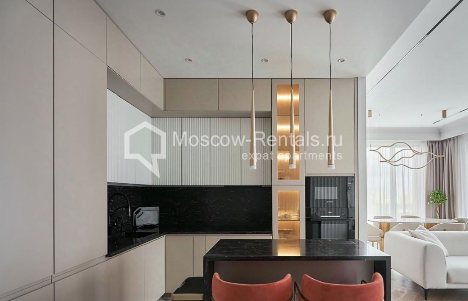 Photo #9 4-room (3 BR) apartment for <a href="http://moscow-rentals.ru/en/articles/long-term-rent" target="_blank">a long-term</a> rent
 in Russia, Moscow, Leningradskyi prosp, 37/6