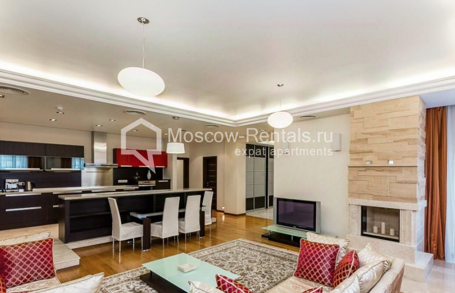 Photo #3 3-room (2 BR) apartment for <a href="http://moscow-rentals.ru/en/articles/long-term-rent" target="_blank">a long-term</a> rent
 in Russia, Moscow, Leontievskyi lane, 2АС1
