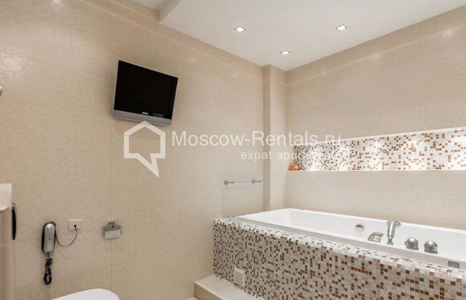 Photo #8 3-room (2 BR) apartment for <a href="http://moscow-rentals.ru/en/articles/long-term-rent" target="_blank">a long-term</a> rent
 in Russia, Moscow, Leontievskyi lane, 2АС1