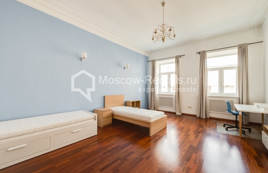 Photo #16 6-room (5 BR) apartment for <a href="http://moscow-rentals.ru/en/articles/long-term-rent" target="_blank">a long-term</a> rent
 in Russia, Moscow, Varsonofievskyi lane, 4С1