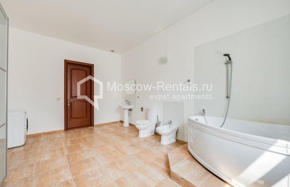 Photo #24 6-room (5 BR) apartment for <a href="http://moscow-rentals.ru/en/articles/long-term-rent" target="_blank">a long-term</a> rent
 in Russia, Moscow, Varsonofievskyi lane, 4С1