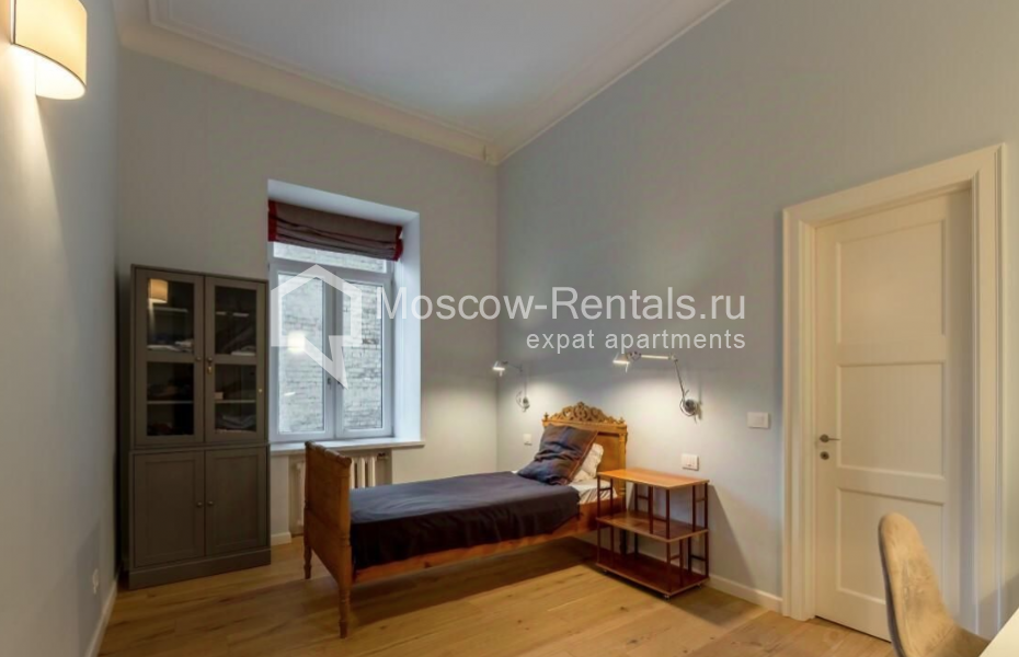 Photo #10 5-room (4 BR) apartment for <a href="http://moscow-rentals.ru/en/articles/long-term-rent" target="_blank">a long-term</a> rent
 in Russia, Moscow, Krivokolennyi lane, 14С1