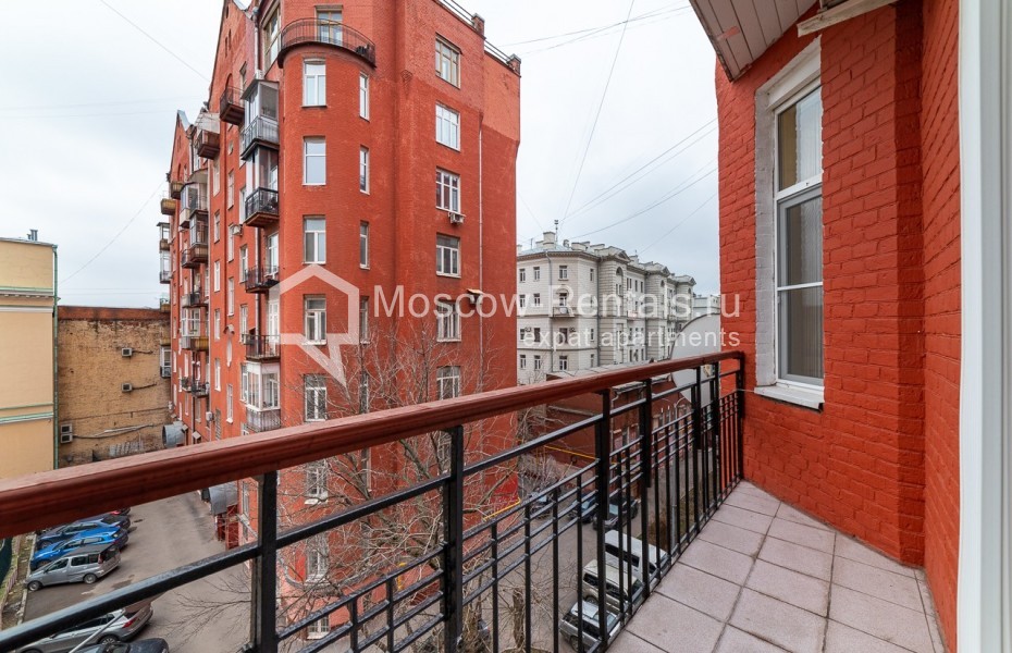 Photo #31 4-room (3 BR) apartment for <a href="http://moscow-rentals.ru/en/articles/long-term-rent" target="_blank">a long-term</a> rent
 in Russia, Moscow, Myasnitskaya str, 21/8с8-9