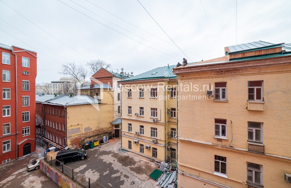 Photo #32 4-room (3 BR) apartment for <a href="http://moscow-rentals.ru/en/articles/long-term-rent" target="_blank">a long-term</a> rent
 in Russia, Moscow, Myasnitskaya str, 21/8с8-9