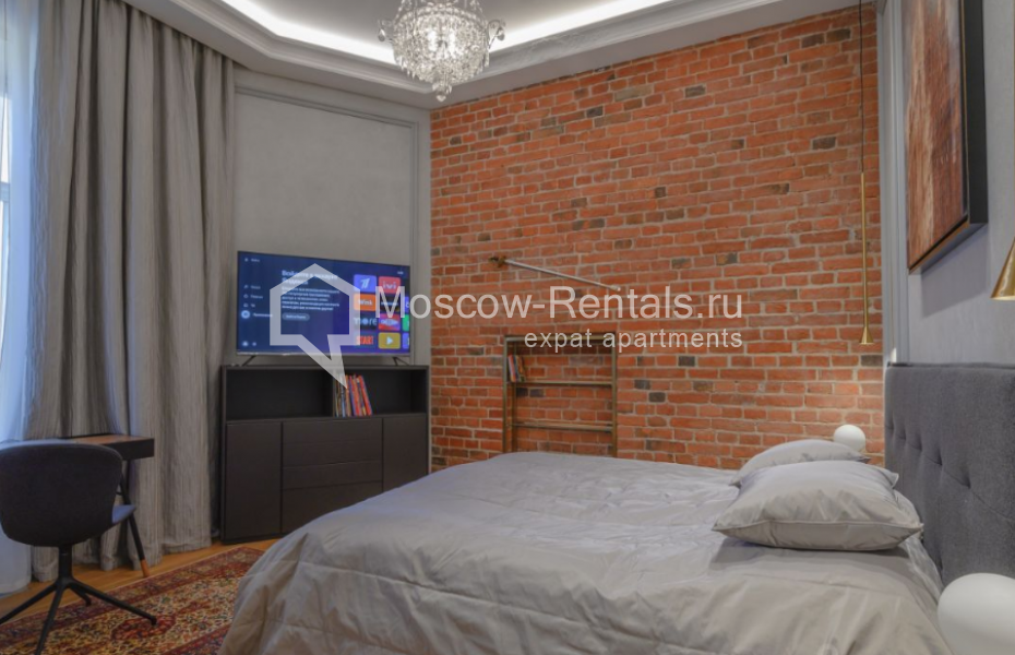 Photo #20 4-room (3 BR) apartment for <a href="http://moscow-rentals.ru/en/articles/long-term-rent" target="_blank">a long-term</a> rent
 in Russia, Moscow, Krivokolennyi lane, 14С1