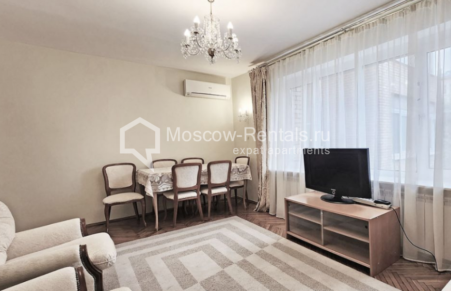 Photo #3 3-room (2 BR) apartment for <a href="http://moscow-rentals.ru/en/articles/long-term-rent" target="_blank">a long-term</a> rent
 in Russia, Moscow, Plushchiha str, 27