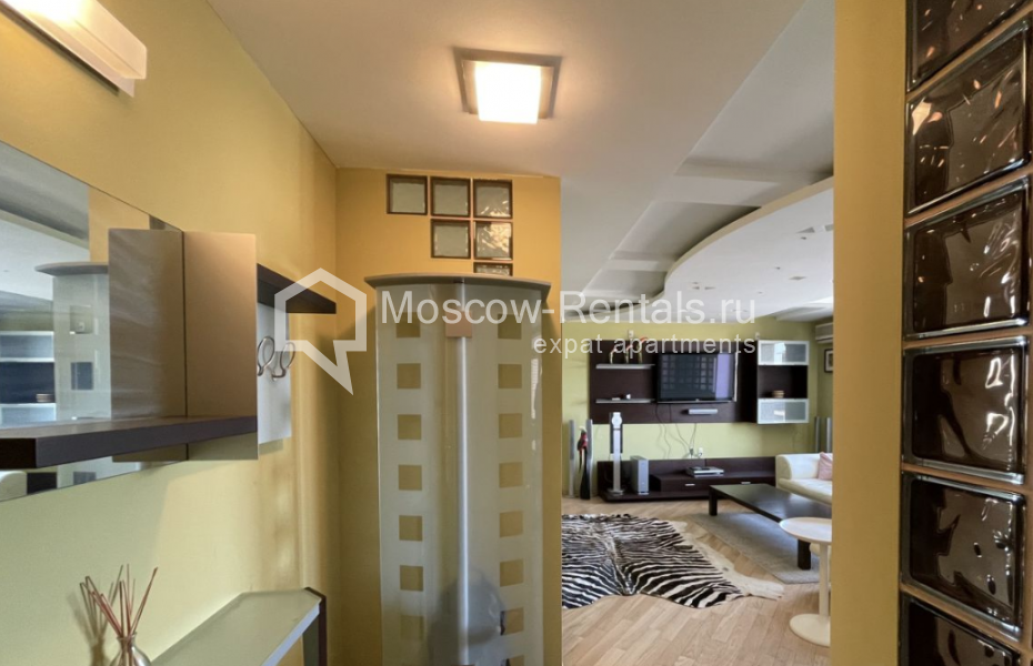Photo #17 3-room (2 BR) apartment for <a href="http://moscow-rentals.ru/en/articles/long-term-rent" target="_blank">a long-term</a> rent
 in Russia, Moscow, Krasnaya Presnya str, 23С1А