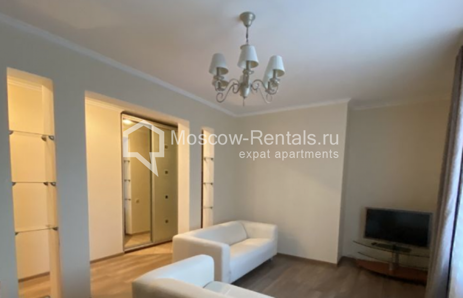 Photo #1 3-room (2 BR) apartment for <a href="http://moscow-rentals.ru/en/articles/long-term-rent" target="_blank">a long-term</a> rent
 in Russia, Moscow, Krasnaya Presnya str, 23кБс1