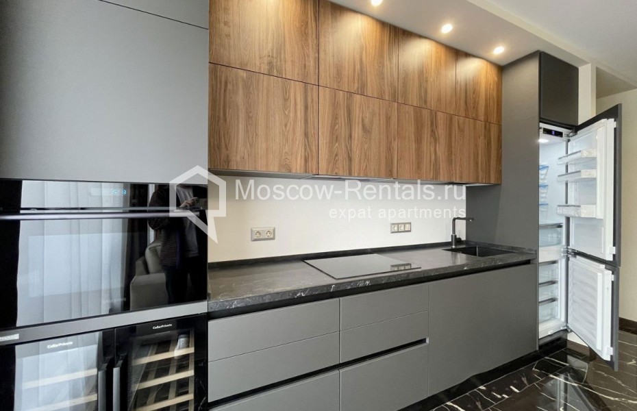 Photo #10 3-room (2 BR) apartment for <a href="http://moscow-rentals.ru/en/articles/long-term-rent" target="_blank">a long-term</a> rent
 in Russia, Moscow, Dukhovskoy lane, 19c2