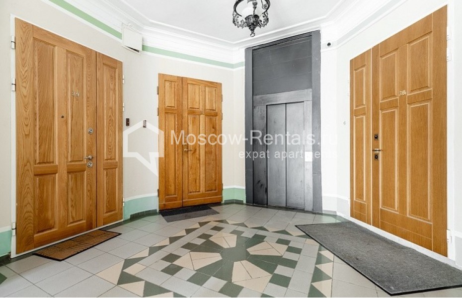Photo #12 4-room (3 BR) apartment for <a href="http://moscow-rentals.ru/en/articles/long-term-rent" target="_blank">a long-term</a> rent
 in Russia, Moscow, Brusov lane, 2/14С1