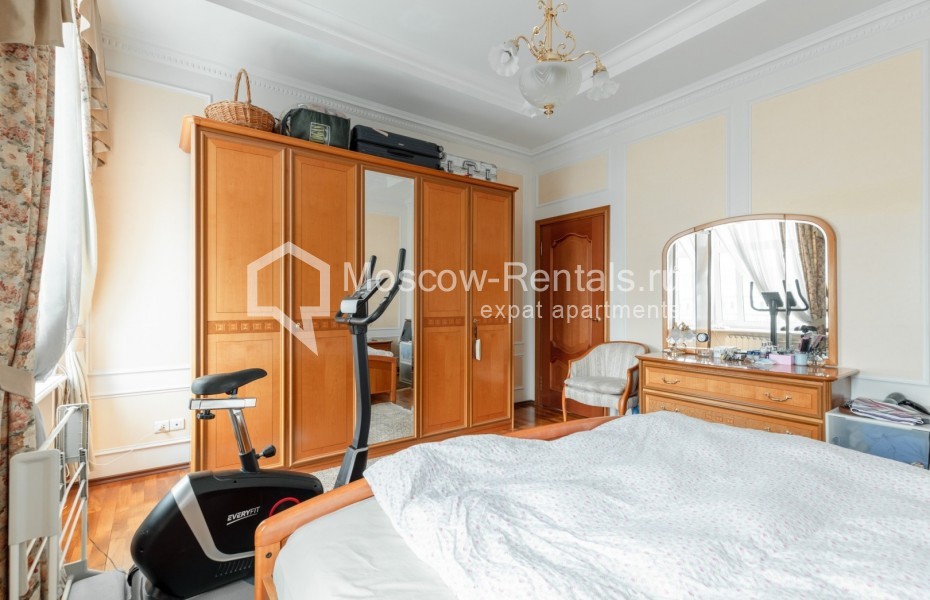 Photo #14 4-room (3 BR) apartment for <a href="http://moscow-rentals.ru/en/articles/long-term-rent" target="_blank">a long-term</a> rent
 in Russia, Moscow, Brusov lane, 2/14С1