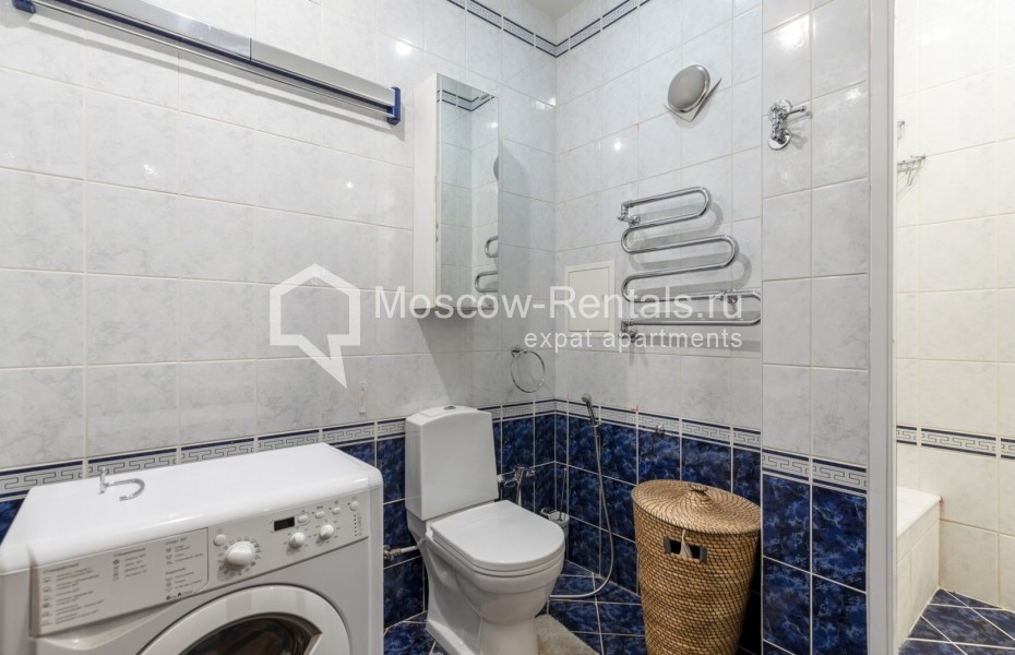 Photo #15 4-room (3 BR) apartment for <a href="http://moscow-rentals.ru/en/articles/long-term-rent" target="_blank">a long-term</a> rent
 in Russia, Moscow, 1st Zachatievskyi lane, 4