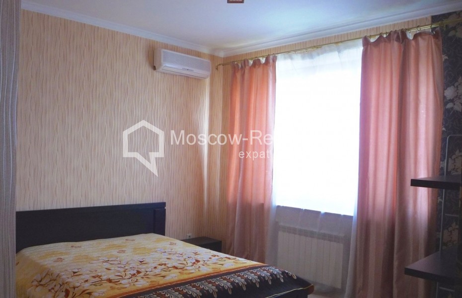 Photo #2 4-room (3 BR) apartment for <a href="http://moscow-rentals.ru/en/articles/long-term-rent" target="_blank">a long-term</a> rent
 in Russia, Moscow, Vernadskogo prosp, 92 bld 1