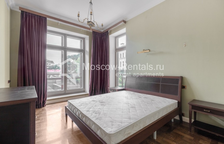 Photo #6 3-room (2 BR) apartment for <a href="http://moscow-rentals.ru/en/articles/long-term-rent" target="_blank">a long-term</a> rent
 in Russia, Moscow, 2nd Obydenskyi lane, 1А